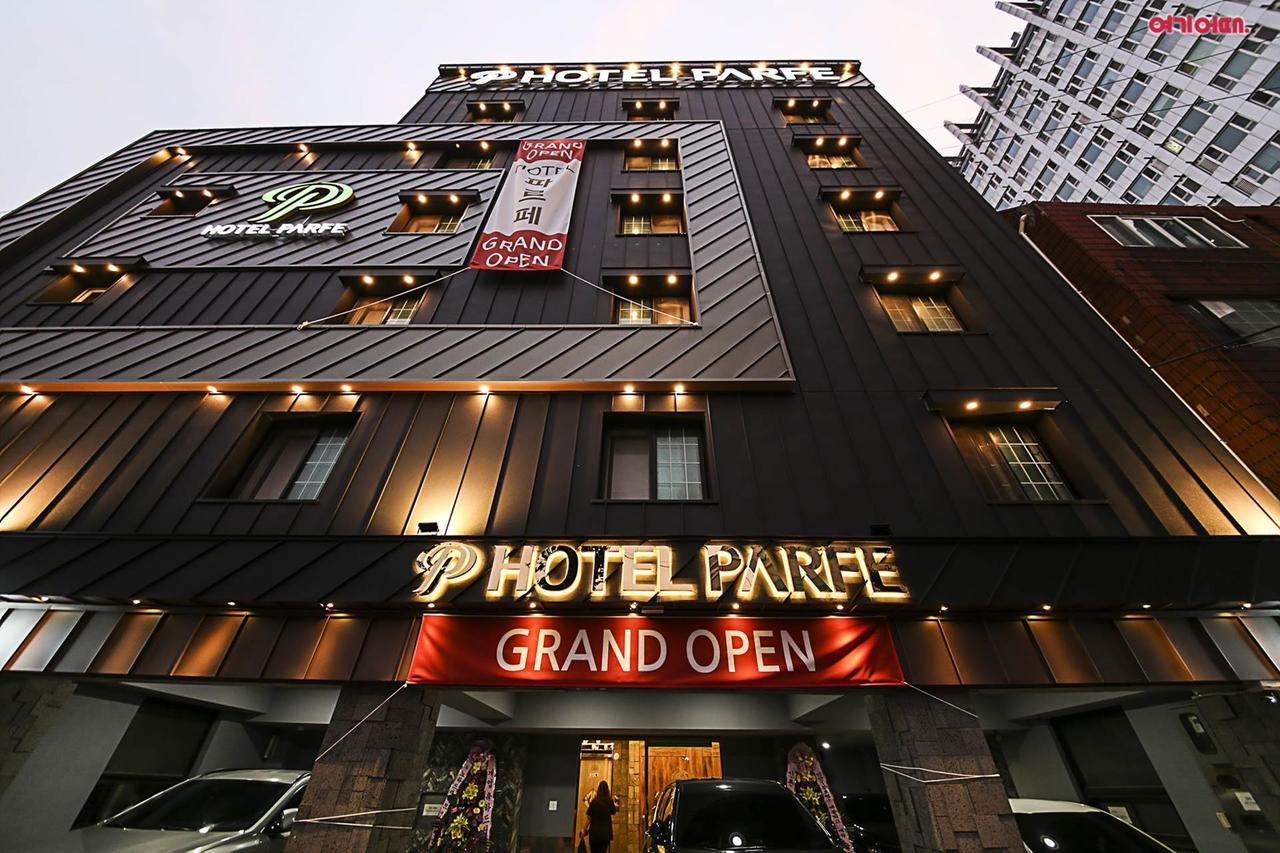 Hotel Parfe Чхонан Екстер'єр фото